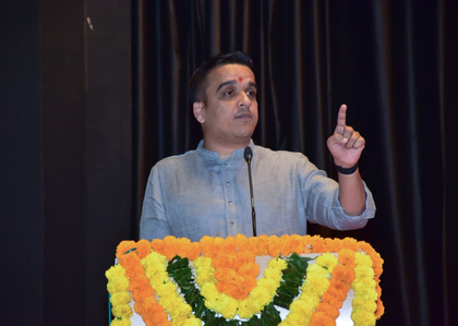 Oppn treated tribals as 'vote bank' in Gujarat: Sanghavi | Oppn treated tribals as 'vote bank' in Gujarat: Sanghavi Oppn treated tribals as 'vote bank' in Gujarat: Sanghavi | Oppn treated tribals as 'vote bank' in Gujarat: Sanghavi