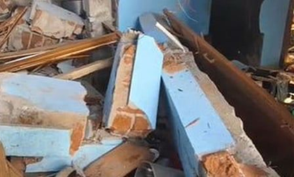 Two children die in gas cylinder explosion in Chennai house | Two children die in gas cylinder explosion in Chennai house Two children die in gas cylinder explosion in Chennai house | Two children die in gas cylinder explosion in Chennai house