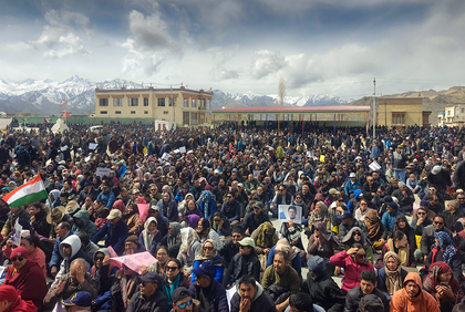 Rally in Leh, complete shutdown in Kargil, demanding statehood for Ladakh | Rally in Leh, complete shutdown in Kargil, demanding statehood for Ladakh Rally in Leh, complete shutdown in Kargil, demanding statehood for Ladakh | Rally in Leh, complete shutdown in Kargil, demanding statehood for Ladakh