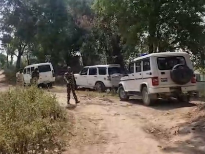 Suspected liquor trader injured in Police encounter in Bihar's Saran | Suspected liquor trader injured in Police encounter in Bihar's Saran Suspected liquor trader injured in Police encounter in Bihar's Saran | Suspected liquor trader injured in Police encounter in Bihar's Saran