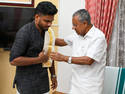 Sanju Samson felicitated by Kerala CM Pinarayi Vijayan after T20 WC win | Sanju Samson felicitated by Kerala CM Pinarayi Vijayan after T20 WC win Sanju Samson felicitated by Kerala CM Pinarayi Vijayan after T20 WC win | Sanju Samson felicitated by Kerala CM Pinarayi Vijayan after T20 WC win