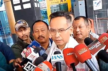 Assam polls about ending ‘mafiaraj’, says Gaurav Gogoi | Assam polls about ending ‘mafiaraj’, says Gaurav Gogoi Assam polls about ending ‘mafiaraj’, says Gaurav Gogoi | Assam polls about ending ‘mafiaraj’, says Gaurav Gogoi