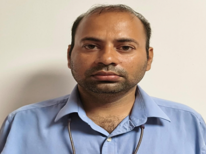 Odisha Vigilance arrests bank official in Rs 5.56 crore embezzlement case | Odisha Vigilance arrests bank official in Rs 5.56 crore embezzlement case Odisha Vigilance arrests bank official in Rs 5.56 crore embezzlement case | Odisha Vigilance arrests bank official in Rs 5.56 crore embezzlement case