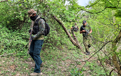 Blast in village near international border in J&K’s Samba; probe underway | Blast in village near international border in J&K’s Samba; probe underway Blast in village near international border in J&K’s Samba; probe underway | Blast in village near international border in J&K’s Samba; probe underway
