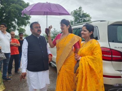 Rupali Chakankar’s resignation not enough, says Maha Opposition | Rupali Chakankar’s resignation not enough, says Maha Opposition Rupali Chakankar’s resignation not enough, says Maha Opposition | Rupali Chakankar’s resignation not enough, says Maha Opposition