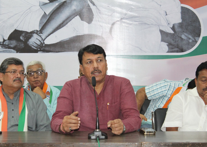 Gujarat Cong to hold candidate hearings for Umreth bypoll tomorrow; appoints four observers | Gujarat Cong to hold candidate hearings for Umreth bypoll tomorrow; appoints four observers Gujarat Cong to hold candidate hearings for Umreth bypoll tomorrow; appoints four observers | Gujarat Cong to hold candidate hearings for Umreth bypoll tomorrow; appoints four observers