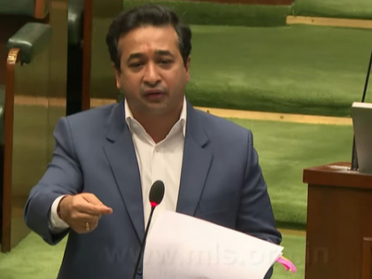 LED fishing in Konkan to be completely stopped: Maha Fisheries Minister | LED fishing in Konkan to be completely stopped: Maha Fisheries Minister LED fishing in Konkan to be completely stopped: Maha Fisheries Minister | LED fishing in Konkan to be completely stopped: Maha Fisheries Minister