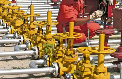 Centre notifies order to boost natural gas infra, improve access to piped natural gas | Centre notifies order to boost natural gas infra, improve access to piped natural gas Centre notifies order to boost natural gas infra, improve access to piped natural gas | Centre notifies order to boost natural gas infra, improve access to piped natural gas