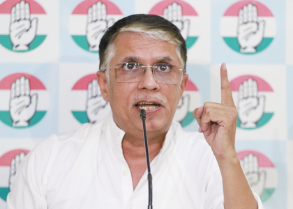 Congress criticises Centre over LPG shortage, black marketing | Congress criticises Centre over LPG shortage, black marketing Congress criticises Centre over LPG shortage, black marketing | Congress criticises Centre over LPG shortage, black marketing