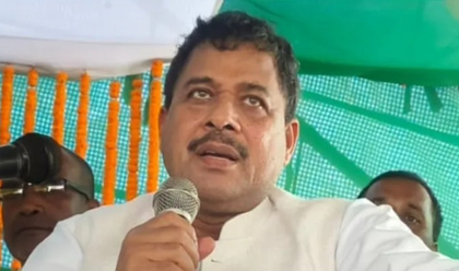 JD(U) MP Giridhari Yadav faces disqualification threat over anti-party activities | JD(U) MP Giridhari Yadav faces disqualification threat over anti-party activities JD(U) MP Giridhari Yadav faces disqualification threat over anti-party activities | JD(U) MP Giridhari Yadav faces disqualification threat over anti-party activities