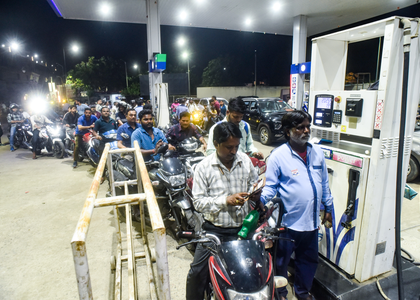 Centre slashes excise duty on petrol and diesel by Rs 10 per litre | Centre slashes excise duty on petrol and diesel by Rs 10 per litre Centre slashes excise duty on petrol and diesel by Rs 10 per litre | Centre slashes excise duty on petrol and diesel by Rs 10 per litre