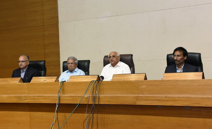 Gujarat BJP leaders welcome Centre's move to cut fuel duty by Rs 10 per litre | Gujarat BJP leaders welcome Centre's move to cut fuel duty by Rs 10 per litre Gujarat BJP leaders welcome Centre's move to cut fuel duty by Rs 10 per litre | Gujarat BJP leaders welcome Centre's move to cut fuel duty by Rs 10 per litre