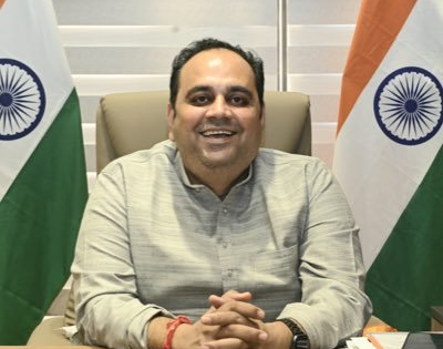 Delhi Transport Minister slams AAP MLAs for skipping Assembly proceedings | Delhi Transport Minister slams AAP MLAs for skipping Assembly proceedings Delhi Transport Minister slams AAP MLAs for skipping Assembly proceedings | Delhi Transport Minister slams AAP MLAs for skipping Assembly proceedings