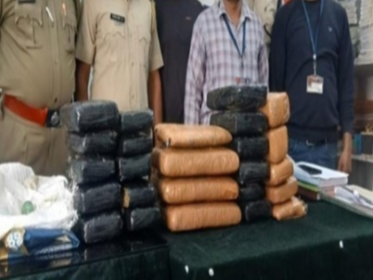 RPF steps up drive in Northeast, recovers contraband valued at over Rs 1.93cr | RPF steps up drive in Northeast, recovers contraband valued at over Rs 1.93cr RPF steps up drive in Northeast, recovers contraband valued at over Rs 1.93cr | RPF steps up drive in Northeast, recovers contraband valued at over Rs 1.93cr