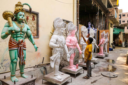 Hyderabad Police to make tight security arrangements for Hanuman Jayanthi yatra | Hyderabad Police to make tight security arrangements for Hanuman Jayanthi yatra Hyderabad Police to make tight security arrangements for Hanuman Jayanthi yatra | Hyderabad Police to make tight security arrangements for Hanuman Jayanthi yatra