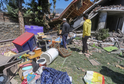 Khalid bin Walid camp reactivated: Hizbul Mujahideen’s silent revival alarms agencies | Khalid bin Walid camp reactivated: Hizbul Mujahideen’s silent revival alarms agencies Khalid bin Walid camp reactivated: Hizbul Mujahideen’s silent revival alarms agencies | Khalid bin Walid camp reactivated: Hizbul Mujahideen’s silent revival alarms agencies
