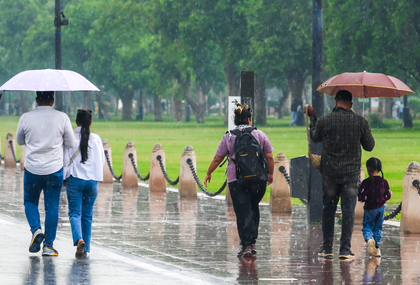 Light rain likely in Delhi today; IMD flags thunderstorms, gusty winds | Light rain likely in Delhi today; IMD flags thunderstorms, gusty winds Light rain likely in Delhi today; IMD flags thunderstorms, gusty winds | Light rain likely in Delhi today; IMD flags thunderstorms, gusty winds
