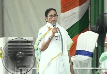 Harassment of judicial officers in Malda a BJP-ECI conspiracy: Mamata | Harassment of judicial officers in Malda a BJP-ECI conspiracy: Mamata Harassment of judicial officers in Malda a BJP-ECI conspiracy: Mamata | Harassment of judicial officers in Malda a BJP-ECI conspiracy: Mamata