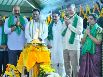 Andhra CM joins Amaravati farmers to celebrate passage of Bill by Parliament | Andhra CM joins Amaravati farmers to celebrate passage of Bill by Parliament Andhra CM joins Amaravati farmers to celebrate passage of Bill by Parliament | Andhra CM joins Amaravati farmers to celebrate passage of Bill by Parliament