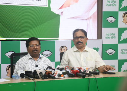 BJD targets govt over Railway zone merger, alleges injustice to Odisha | BJD targets govt over Railway zone merger, alleges injustice to Odisha BJD targets govt over Railway zone merger, alleges injustice to Odisha | BJD targets govt over Railway zone merger, alleges injustice to Odisha