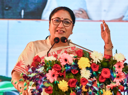 Avoid panic, don’t crowd LPG agencies: Delhi CM assures of adequate supply | Avoid panic, don’t crowd LPG agencies: Delhi CM assures of adequate supply Avoid panic, don’t crowd LPG agencies: Delhi CM assures of adequate supply | Avoid panic, don’t crowd LPG agencies: Delhi CM assures of adequate supply