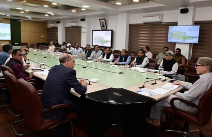 J&K CM reviews progress of construction of high court complexes | J&K CM reviews progress of construction of high court complexes J&K CM reviews progress of construction of high court complexes | J&K CM reviews progress of construction of high court complexes