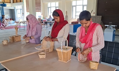 J&K: Common facility centre transforms artisans' lives, bamboo industry gains new identity | J&K: Common facility centre transforms artisans' lives, bamboo industry gains new identity J&K: Common facility centre transforms artisans' lives, bamboo industry gains new identity | J&K: Common facility centre transforms artisans' lives, bamboo industry gains new identity