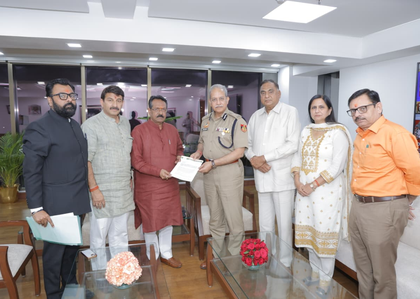 Delhi BJP files police complaint against Kharge over ‘snake’ remark | Delhi BJP files police complaint against Kharge over ‘snake’ remark Delhi BJP files police complaint against Kharge over ‘snake’ remark | Delhi BJP files police complaint against Kharge over ‘snake’ remark