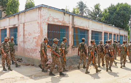150 companies of central & state forces to be deployed for two-phase Bengal polls | 150 companies of central & state forces to be deployed for two-phase Bengal polls 150 companies of central & state forces to be deployed for two-phase Bengal polls | 150 companies of central & state forces to be deployed for two-phase Bengal polls