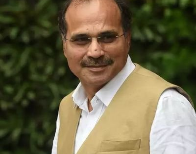 Bengal: Adhir Chowdhury’s escort vehicle hit by truck, EC seeks report | Bengal: Adhir Chowdhury’s escort vehicle hit by truck, EC seeks report Bengal: Adhir Chowdhury’s escort vehicle hit by truck, EC seeks report | Bengal: Adhir Chowdhury’s escort vehicle hit by truck, EC seeks report