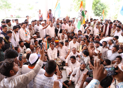 MP: Congress protests against wheat procurement delays | MP: Congress protests against wheat procurement delays MP: Congress protests against wheat procurement delays | MP: Congress protests against wheat procurement delays 