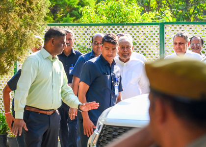 Countdown to change of power in Bihar: Suspense over name of new Chief Minister will end soon | Countdown to change of power in Bihar: Suspense over name of new Chief Minister will end soon Countdown to change of power in Bihar: Suspense over name of new Chief Minister will end soon | Countdown to change of power in Bihar: Suspense over name of new Chief Minister will end soon