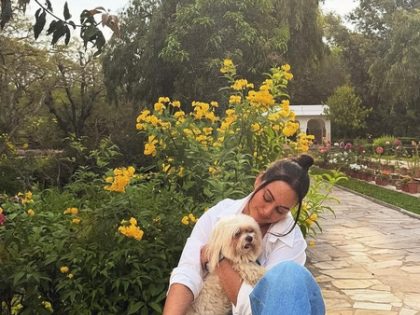Sonakshi Sinha soaks in calm and greenery, calls it ‘Nature-o-pathy’ | Sonakshi Sinha soaks in calm and greenery, calls it ‘Nature-o-pathy’ Sonakshi Sinha soaks in calm and greenery, calls it ‘Nature-o-pathy’ | Sonakshi Sinha soaks in calm and greenery, calls it ‘Nature-o-pathy’