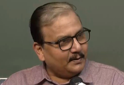 BJP's cash poll promise in Bengal an 'act of desperation', says RJD leader Manoj Jha | BJP's cash poll promise in Bengal an 'act of desperation', says RJD leader Manoj Jha BJP's cash poll promise in Bengal an 'act of desperation', says RJD leader Manoj Jha | BJP's cash poll promise in Bengal an 'act of desperation', says RJD leader Manoj Jha