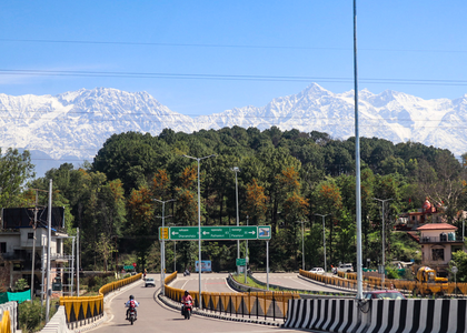 Govt notifies new rules on fees for overloaded vehicles on national highways | Govt notifies new rules on fees for overloaded vehicles on national highways Govt notifies new rules on fees for overloaded vehicles on national highways | Govt notifies new rules on fees for overloaded vehicles on national highways