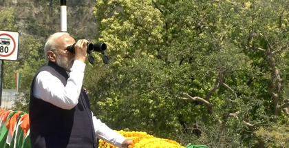 PM Modi reviews Wildlife Corridor on Delhi-Dehradun expressway's elevated section in UP | PM Modi reviews Wildlife Corridor on Delhi-Dehradun expressway's elevated section in UP PM Modi reviews Wildlife Corridor on Delhi-Dehradun expressway's elevated section in UP | PM Modi reviews Wildlife Corridor on Delhi-Dehradun expressway's elevated section in UP