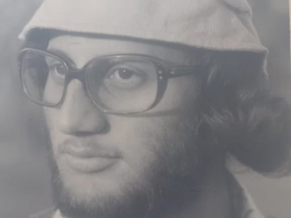 Anupam Kher says, 'Confidence is the best hairstyle' as he recalls his early days in the industry | Anupam Kher says, 'Confidence is the best hairstyle' as he recalls his early days in the industry Anupam Kher says, 'Confidence is the best hairstyle' as he recalls his early days in the industry | Anupam Kher says, 'Confidence is the best hairstyle' as he recalls his early days in the industry