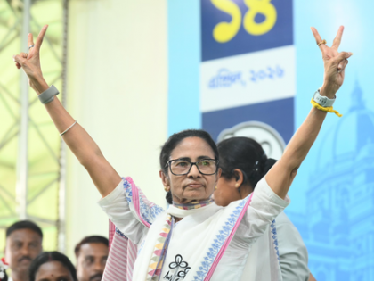 Plans to arrest Trinamool's booth agents at the last moment: Mamata Banerjee | Plans to arrest Trinamool's booth agents at the last moment: Mamata Banerjee Plans to arrest Trinamool's booth agents at the last moment: Mamata Banerjee | Plans to arrest Trinamool's booth agents at the last moment: Mamata Banerjee