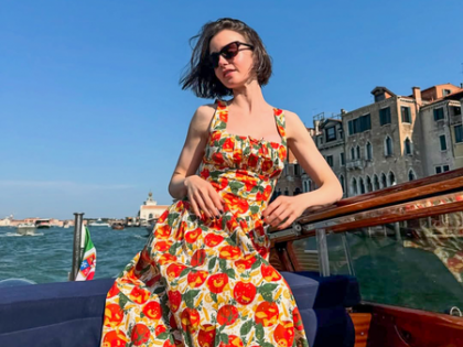 Lily Collins feels ‘Emily in Paris’ is a love letter to self-exploration | Lily Collins feels ‘Emily in Paris’ is a love letter to self-exploration Lily Collins feels ‘Emily in Paris’ is a love letter to self-exploration | Lily Collins feels ‘Emily in Paris’ is a love letter to self-exploration