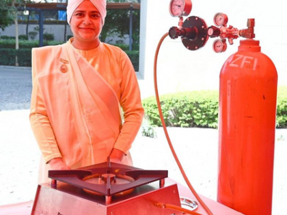 Govt hosts hydrogen startup exhibition to boost ecosystem; 18 firms showcase innovations | Govt hosts hydrogen startup exhibition to boost ecosystem; 18 firms showcase innovations Govt hosts hydrogen startup exhibition to boost ecosystem; 18 firms showcase innovations | Govt hosts hydrogen startup exhibition to boost ecosystem; 18 firms showcase innovations