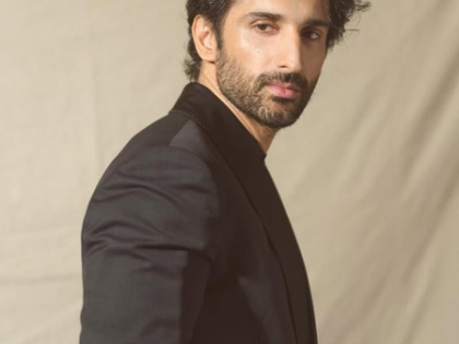 Sidhant Gupta on his Jammu roots: Visiting my homeland, folks is fuel for me as hustle is lonely | Sidhant Gupta on his Jammu roots: Visiting my homeland, folks is fuel for me as hustle is lonely Sidhant Gupta on his Jammu roots: Visiting my homeland, folks is fuel for me as hustle is lonely | Sidhant Gupta on his Jammu roots: Visiting my homeland, folks is fuel for me as hustle is lonely