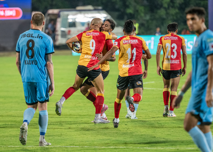 ISL 2025-26: Substitutes inspire East Bengal's comeback against Mumbai City FC | ISL 2025-26: Substitutes inspire East Bengal's comeback against Mumbai City FC