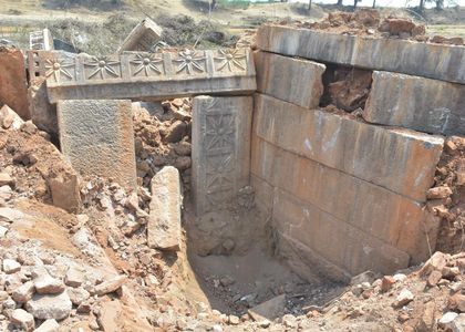 800-year-old Kakatiya-era temple demolished in Telangana; BRS, BJP condemn Cong govt | 800-year-old Kakatiya-era temple demolished in Telangana; BRS, BJP condemn Cong govt