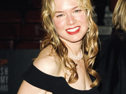 Renee Zellweger, Ben Affleck join forces for new movie | Renee Zellweger, Ben Affleck join forces for new movie Renee Zellweger, Ben Affleck join forces for new movie | Renee Zellweger, Ben Affleck join forces for new movie