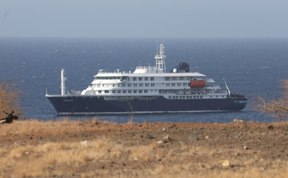 First plane carrying hantavirus ship evacuees leaves Canary Islands | First plane carrying hantavirus ship evacuees leaves Canary Islands First plane carrying hantavirus ship evacuees leaves Canary Islands | First plane carrying hantavirus ship evacuees leaves Canary Islands