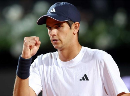 Jodar beats Italian wild card Arnaldi to reach fourth round in Rome | Jodar beats Italian wild card Arnaldi to reach fourth round in Rome Jodar beats Italian wild card Arnaldi to reach fourth round in Rome | Jodar beats Italian wild card Arnaldi to reach fourth round in Rome