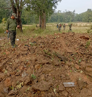 Security forces bust Maoist hideout, recover cache of arms in Chhattisgarh's Bijapur forest | Security forces bust Maoist hideout, recover cache of arms in Chhattisgarh's Bijapur forest Security forces bust Maoist hideout, recover cache of arms in Chhattisgarh's Bijapur forest | Security forces bust Maoist hideout, recover cache of arms in Chhattisgarh's Bijapur forest