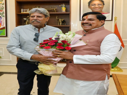Kapil Dev meets MP CM Mohan Yadav, offers support for development of cricket talent | Kapil Dev meets MP CM Mohan Yadav, offers support for development of cricket talent Kapil Dev meets MP CM Mohan Yadav, offers support for development of cricket talent | Kapil Dev meets MP CM Mohan Yadav, offers support for development of cricket talent