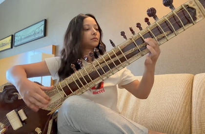 Shweta Basu Prasad’s day off from shoot: Practicing sitar all day | Shweta Basu Prasad’s day off from shoot: Practicing sitar all day Shweta Basu Prasad’s day off from shoot: Practicing sitar all day | Shweta Basu Prasad’s day off from shoot: Practicing sitar all day