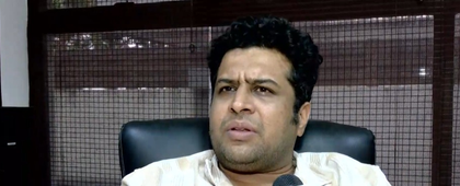 AIADMK facing real end as MLAs split in different directions, says DMK spokesperson | AIADMK facing real end as MLAs split in different directions, says DMK spokesperson AIADMK facing real end as MLAs split in different directions, says DMK spokesperson | AIADMK facing real end as MLAs split in different directions, says DMK spokesperson